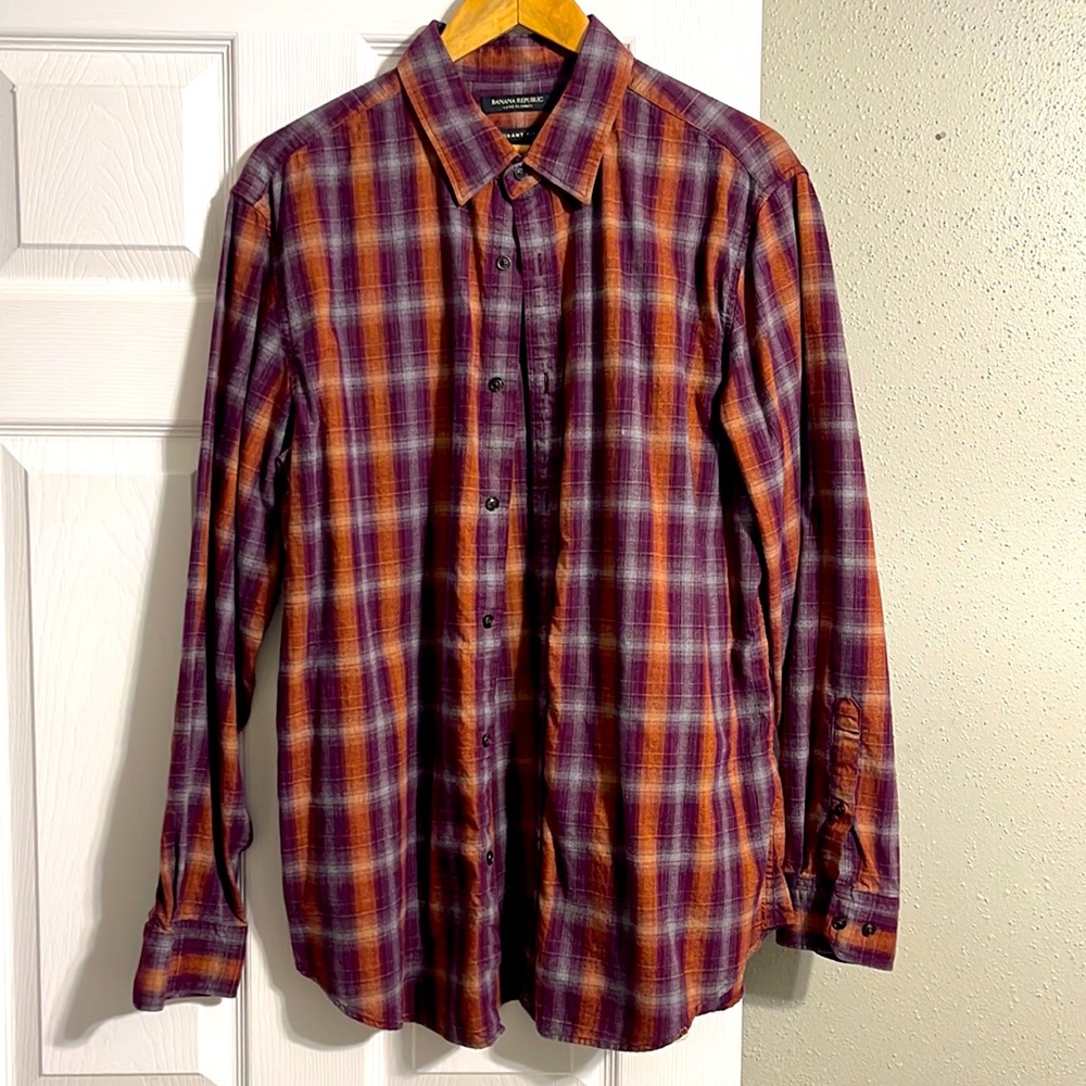 Banana republic flannel button down never worn XL